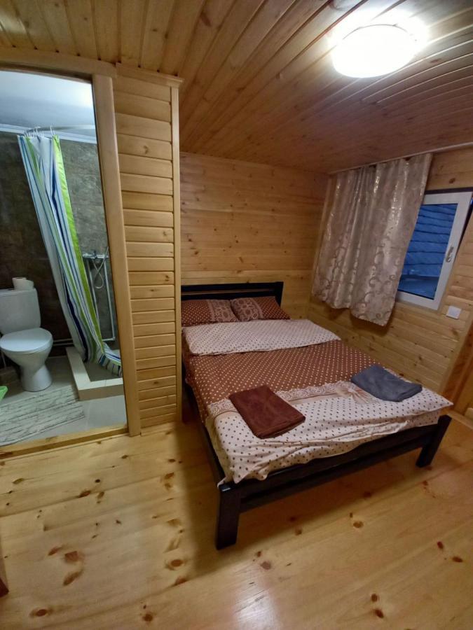 ベネ Садиба Bed & Breakfast エクステリア 写真
